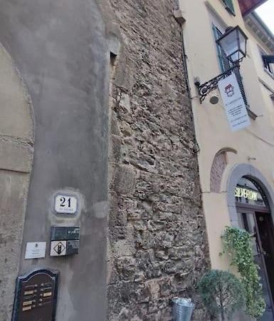 Appartamento Torre Della Buca براتو المظهر الخارجي الصورة